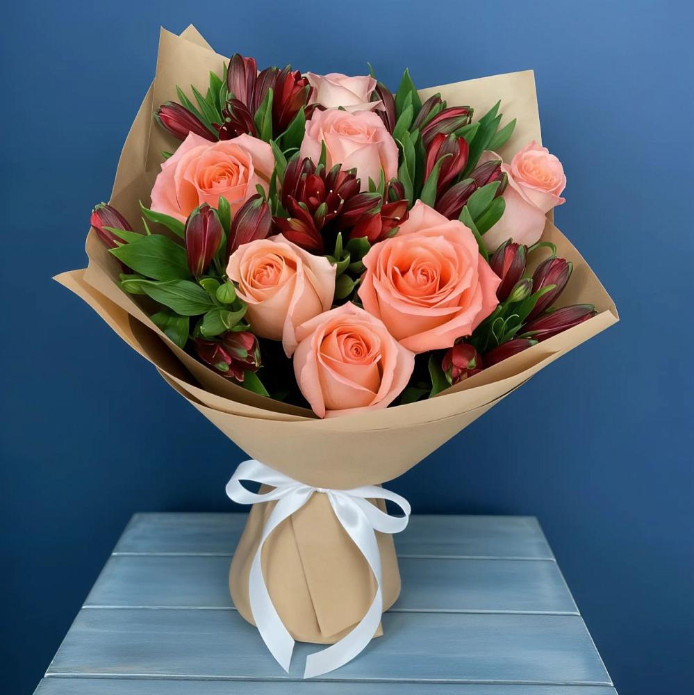 Букет цветов из: Розы и Альстромерии в Ярцево