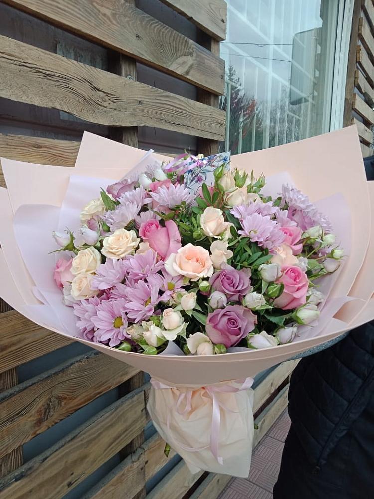 Букет цветов из: Розы и Хризантемы в Ярцево