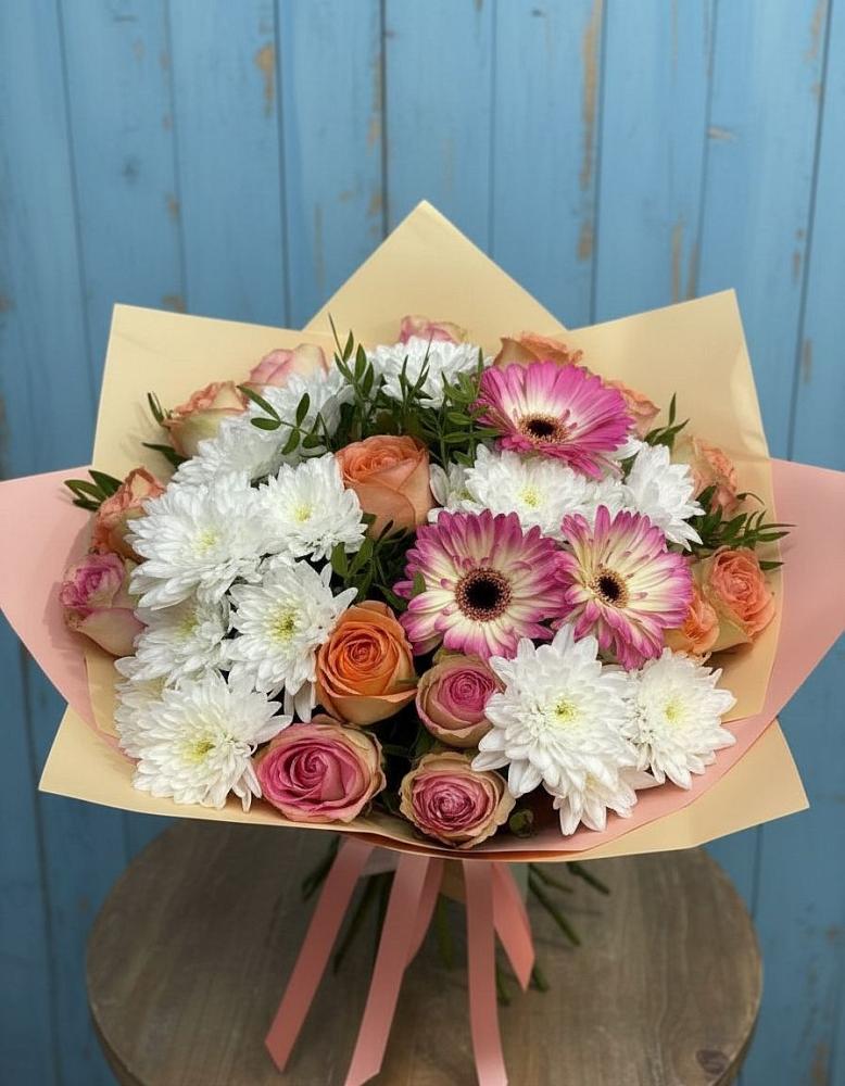 Букет цветов из: Розы, Герберы и Хризантемы в Ярцево