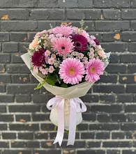 Букет цветов из:  Герберы и Хризантемы в Ярцево