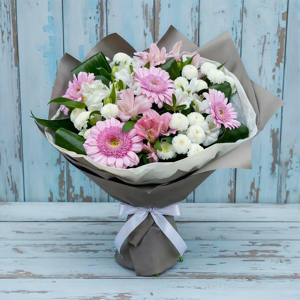 Букет цветов из: Герберы, Альстромерии и Хризантемы в Ярцево
