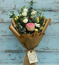 Букет цветов из:  Розы и Лизиантусы в Ярцево
